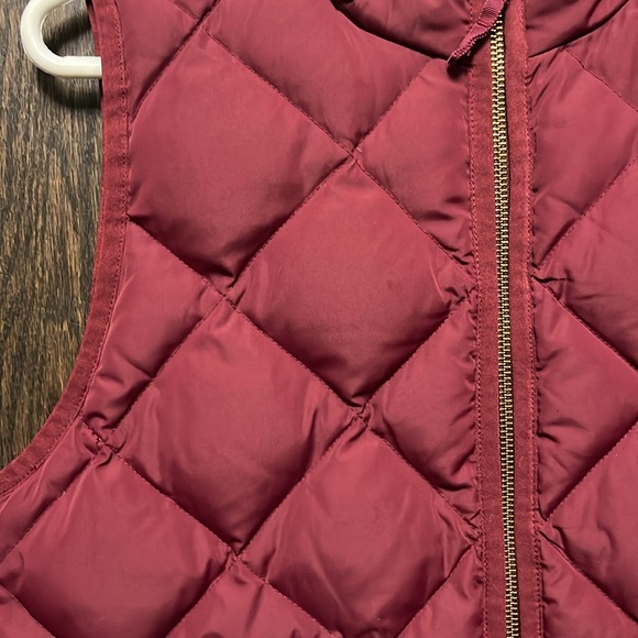J.Crew size small, maroon vest - Picture 2 of 3